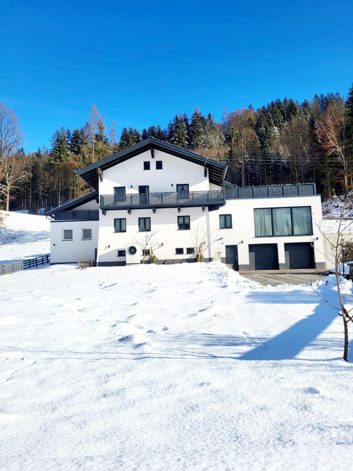 Ferienwohnung Kapar プファルヴェルフェン エクステリア 写真